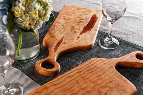 Assortment of Quitled Maple Boards